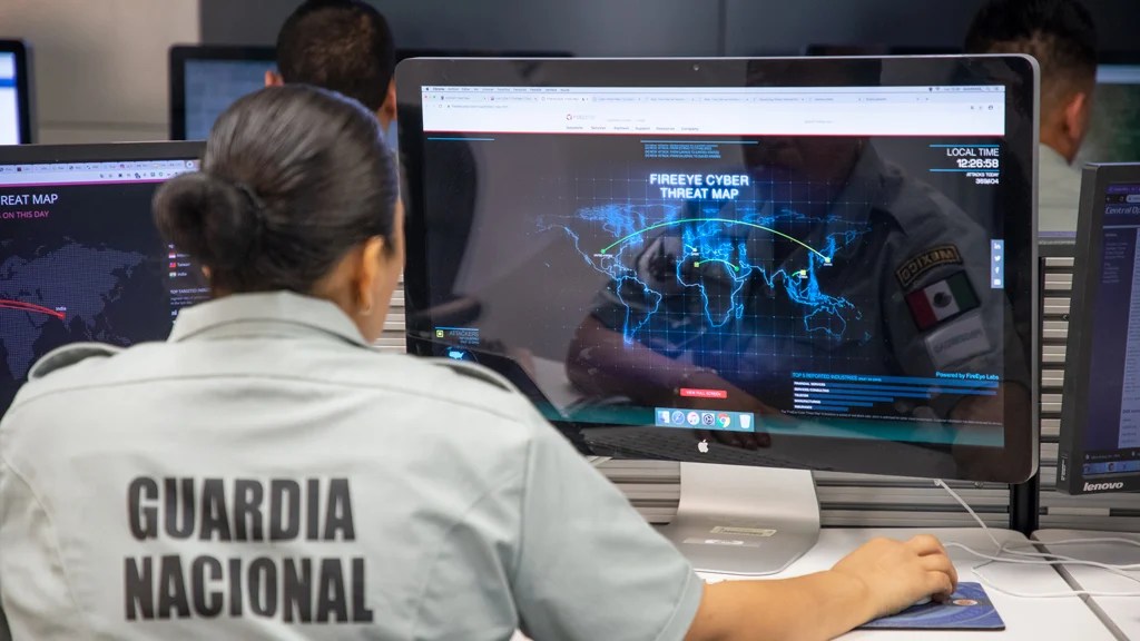 Guardia Nacional computadora