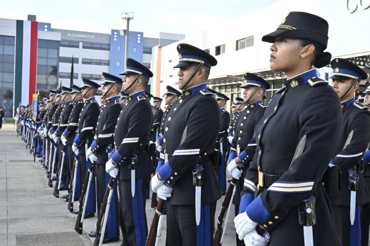 Cadetes militares Sedena