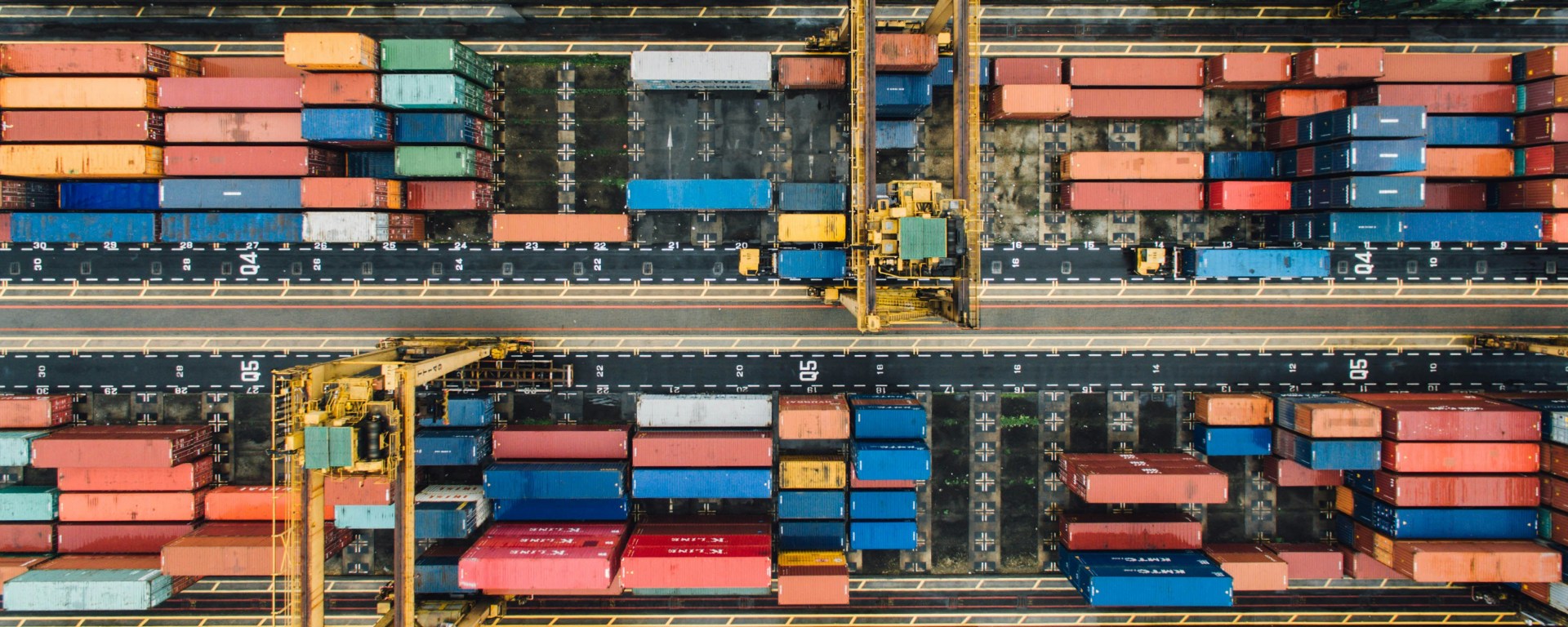 Embarcación contenedores