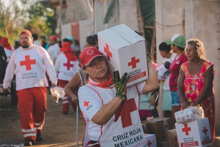 Cruz Roja ayuda humanitaria