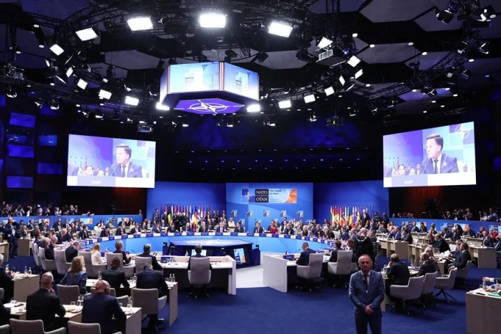 Mesa redonda de la OTAN. EFE/Moncloa/Fernando Calvo
