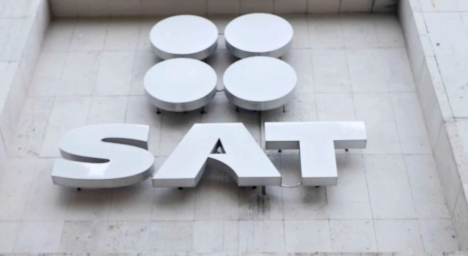 Fachada del SAT