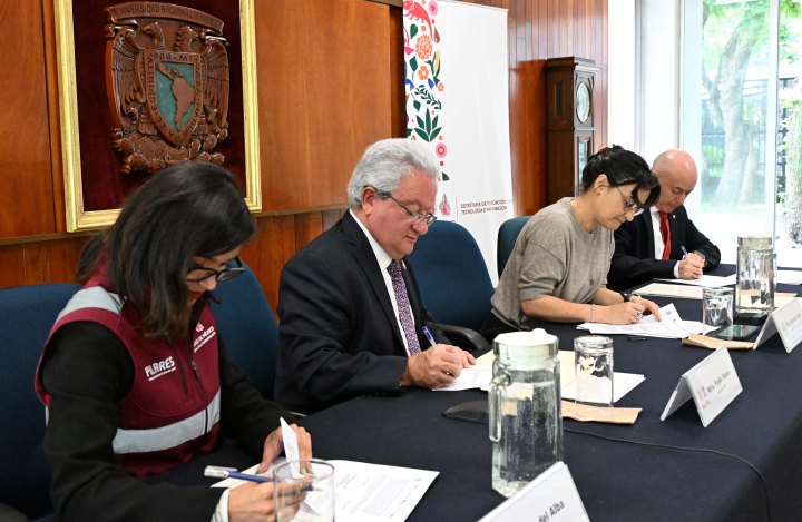 Firma de convenio UNAM