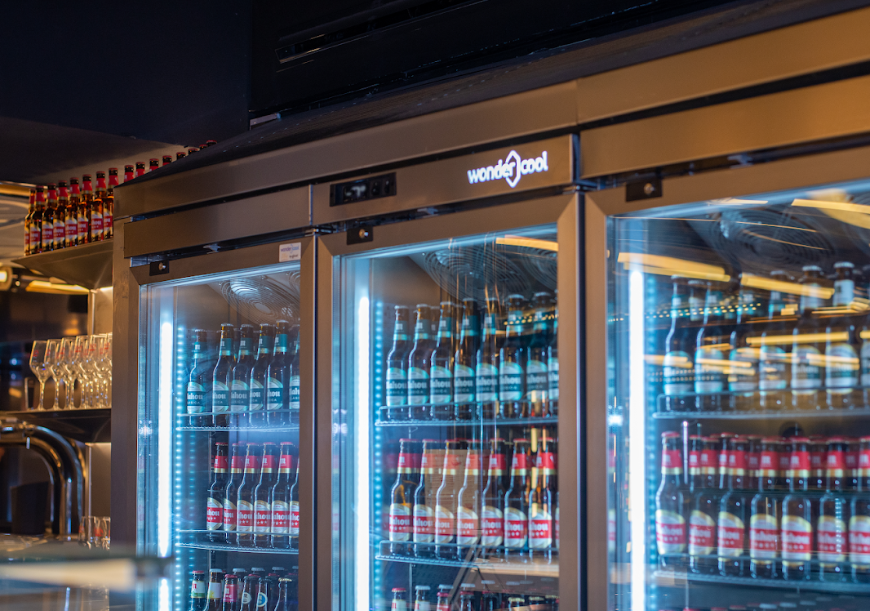 Refrigerador con cerveza