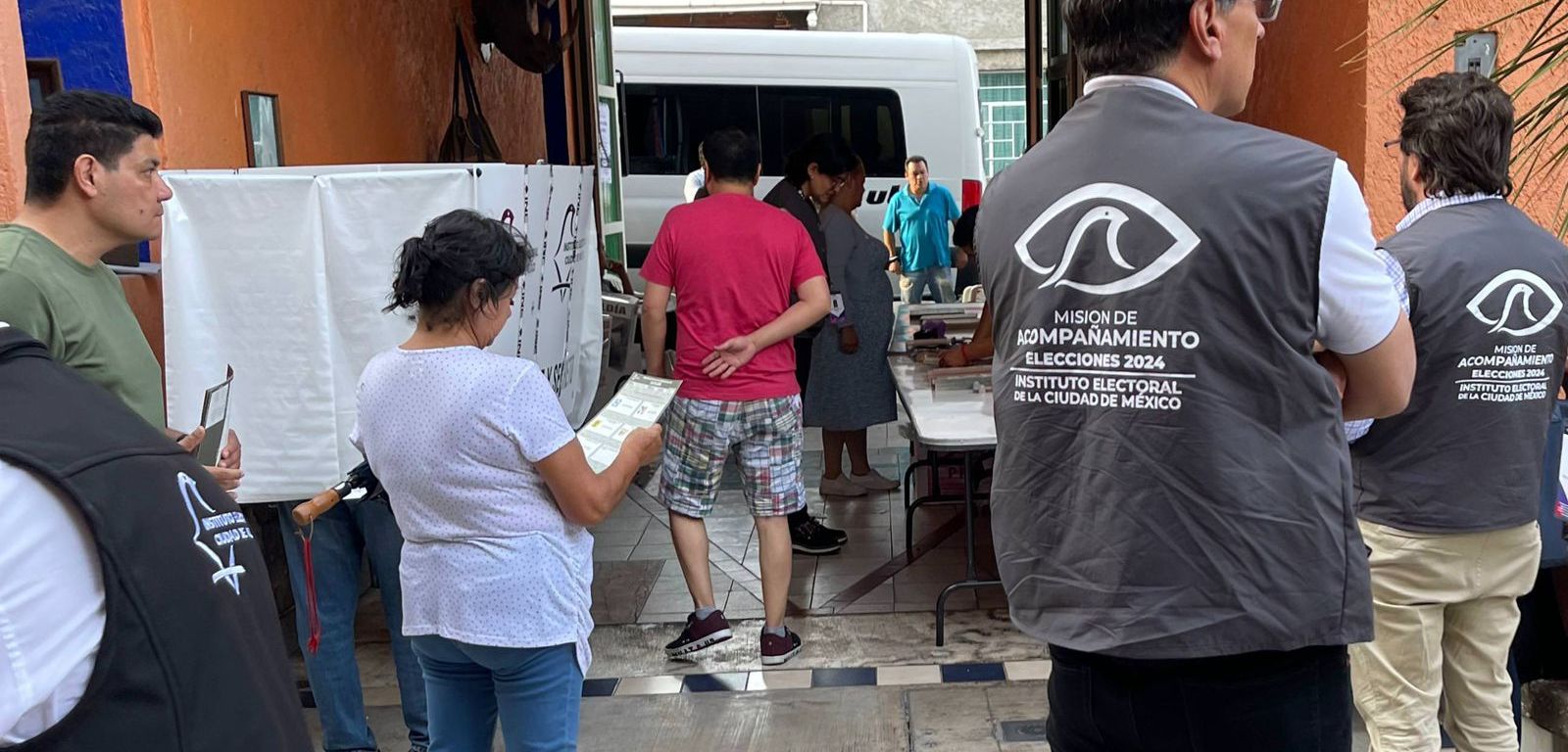 Observadores electorales