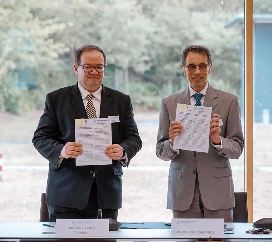 Leonardo Lomelí Vanegas