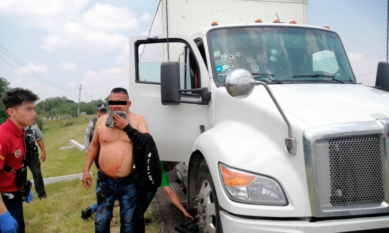 Conductor lesionado tras asalto