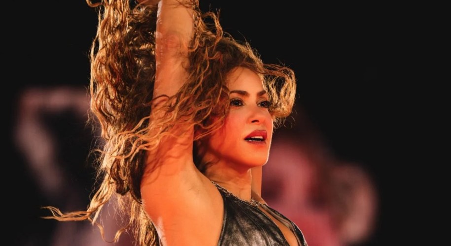 Shakira | @chriscornejo