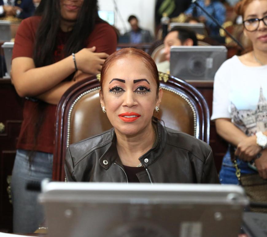 Rebeca Peralta León