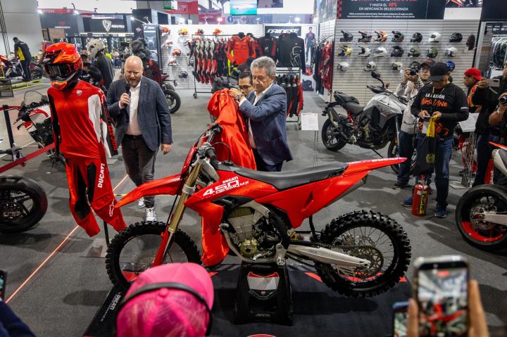 Moto MV Agusta F3 Competizione 