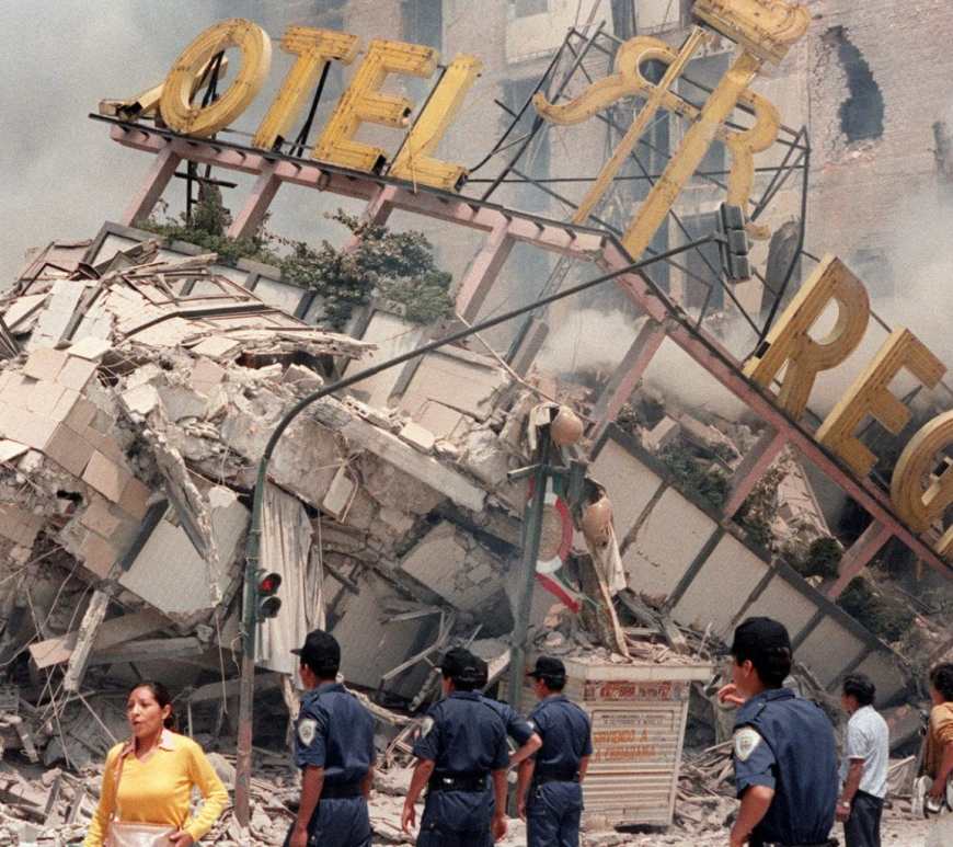 Sismo de 1985, Hotel Regis