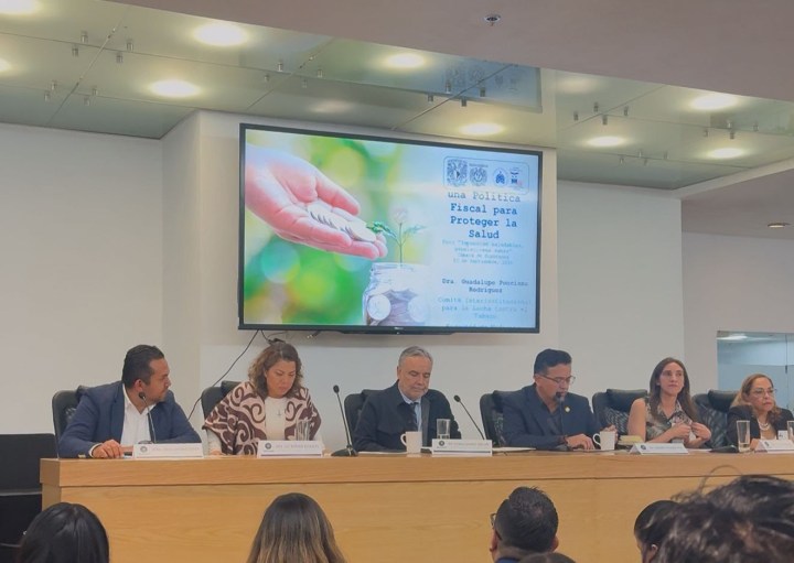 Reunión de comision en la Camara de Diputados