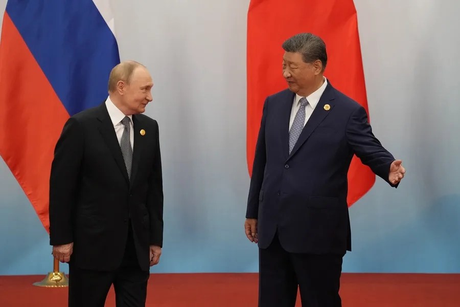 Xi Jinping y Vladímir Putin | EFE/EPA/Suo Takekuma/Pool