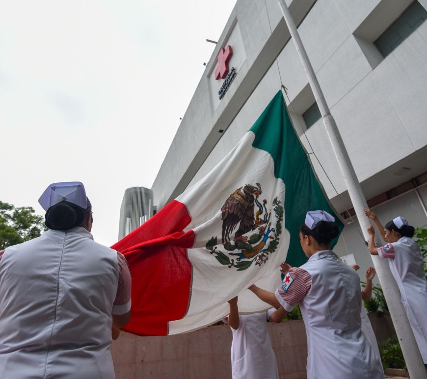 Enfermeras en la Sede Cruz Roja