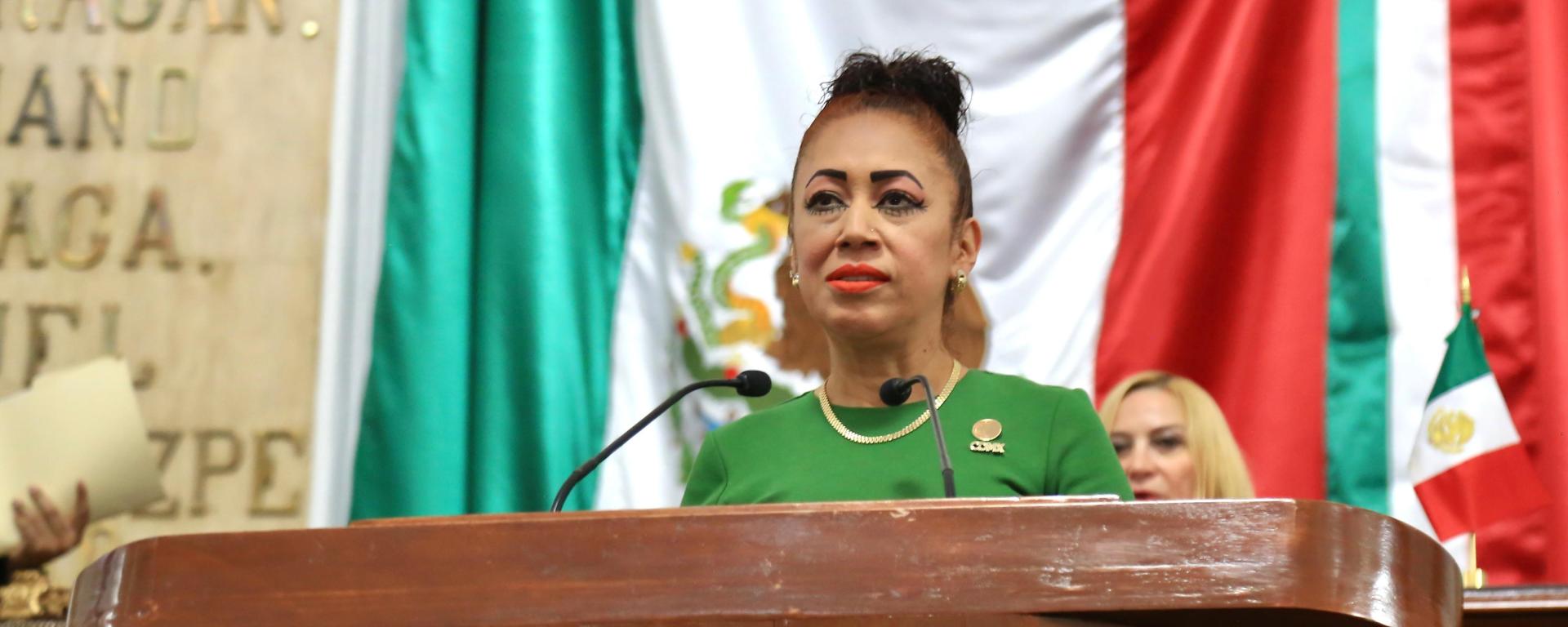 Rebeca Peralta León