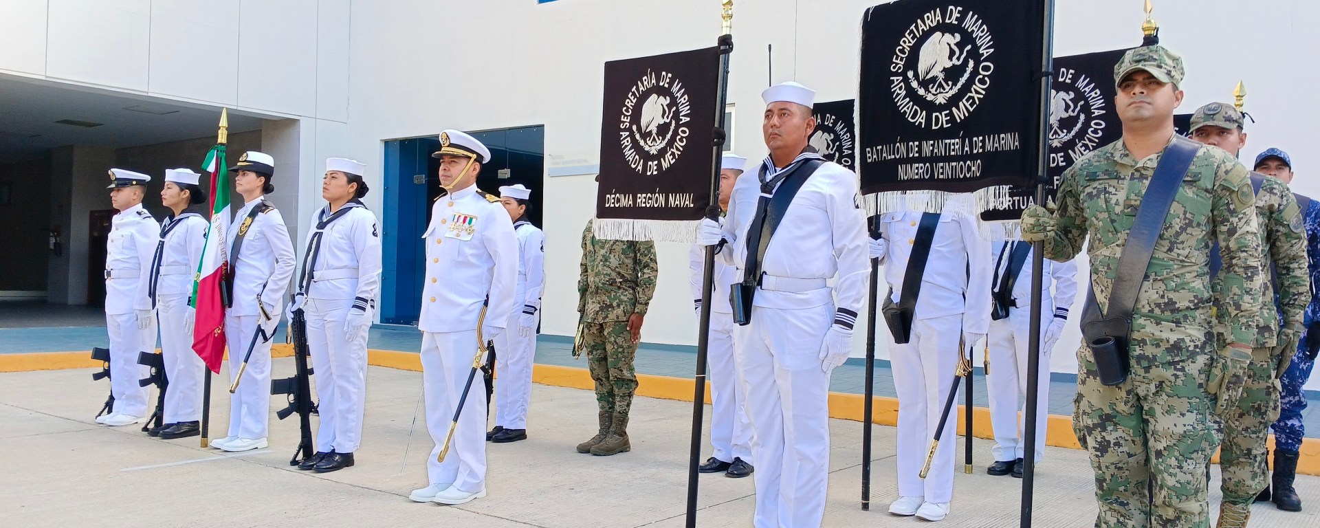 Integrantes de la Semar