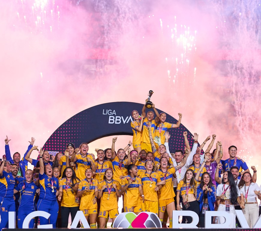 Club femanil Tigres | @TigresFemenil