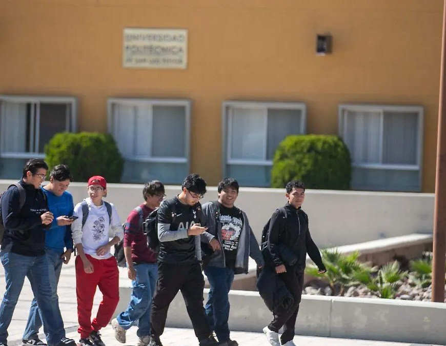 Alumnos universitarios