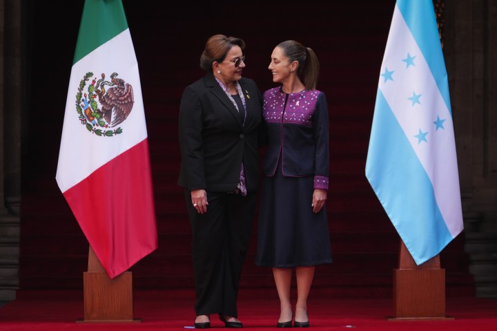  Xiomara Castro y Claudia Sheinbaum Pardo