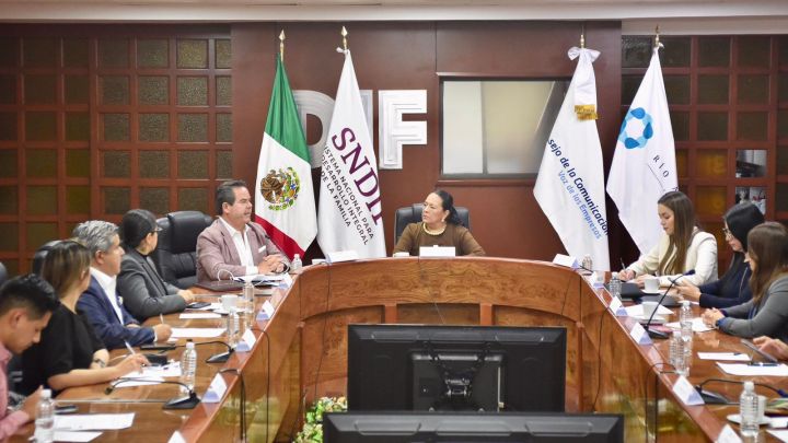 Reunion sede del DIF