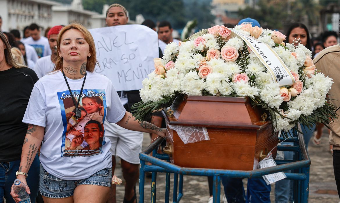 Ceremonia funebre en Rio de Janeiro Brasil