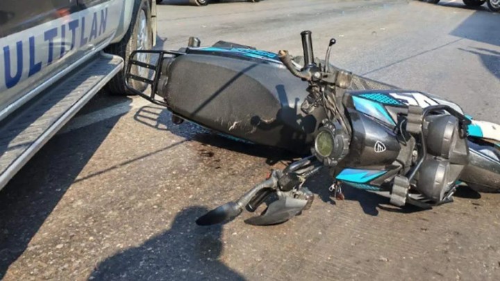 Motocicleta en accidente