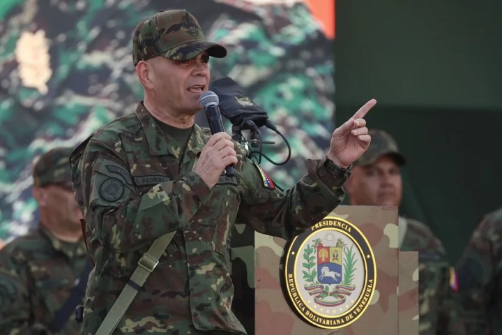 Vladimir Padrino López | EFE/ Miguel Gutierrez 