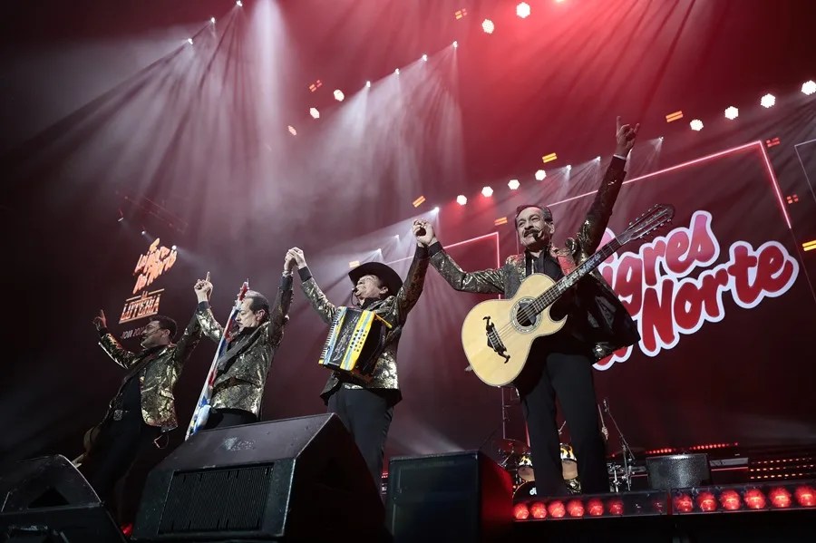 Tigres del Norte | EFE/ José Méndez