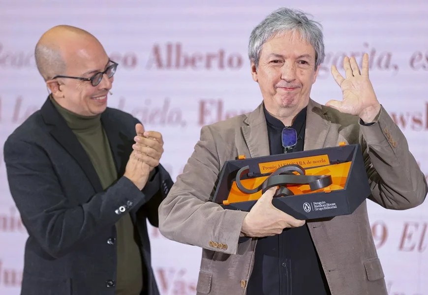 El escritor mexicano David Toscana. EFE/ Víctor Lerena