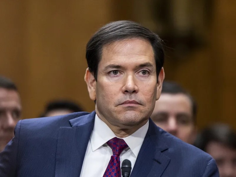 Estados Unidos descarta acción militar inmediata en Venezuela: Marco Rubio