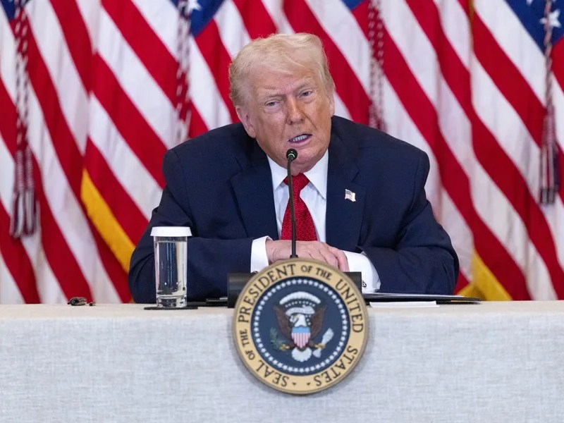 Trump amenaza a Irán con una acción militar similar aplicada en Venezuela