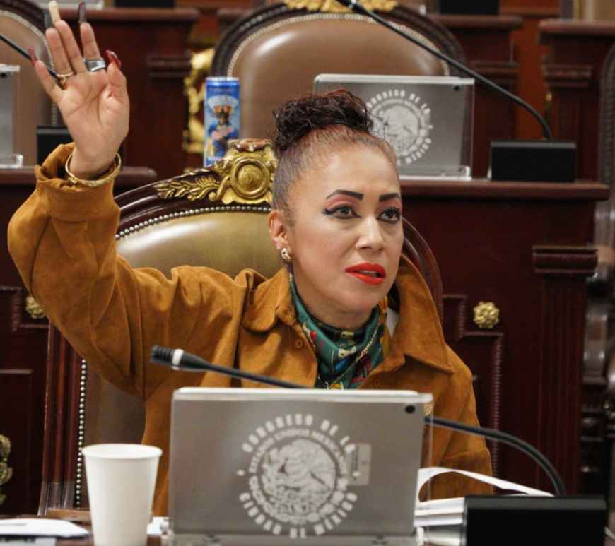 Rebeca Peralta León