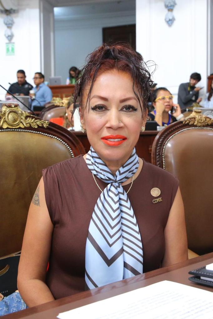 Rebeca Peralta León