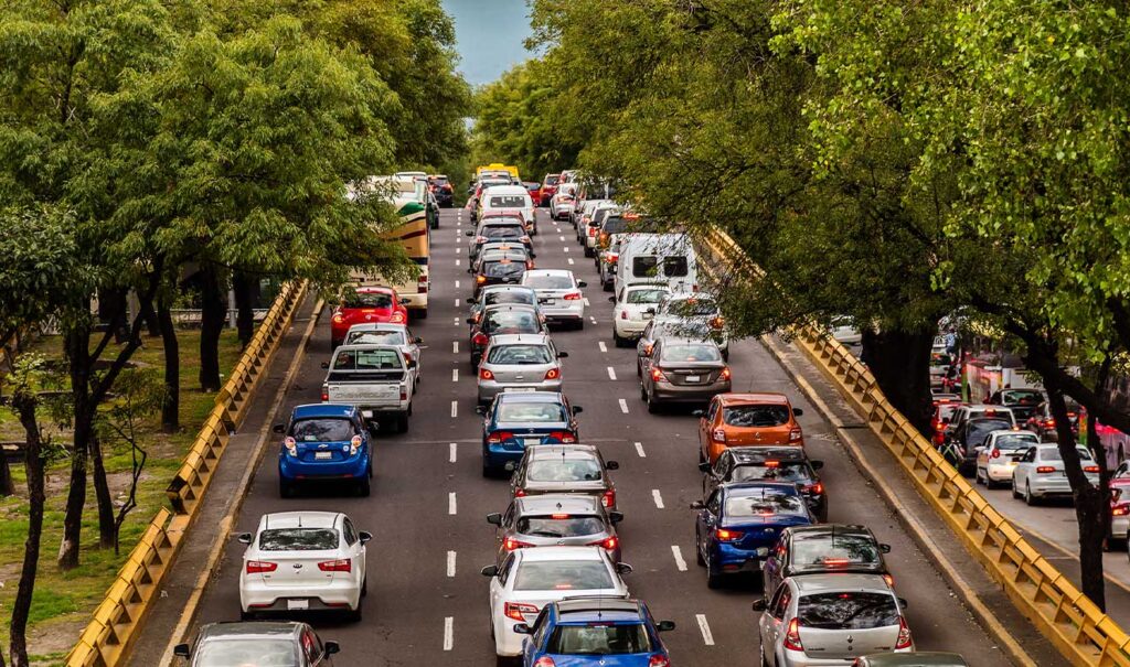 Vehículos en trafico