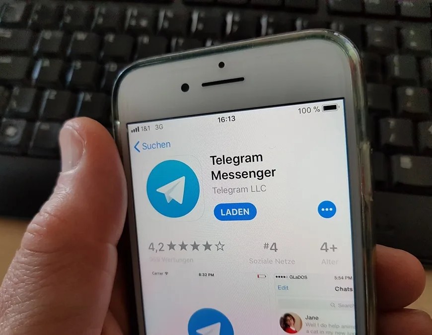 Vista de la aplicación Telegram Messenger. EFE/ Mauritz Antin