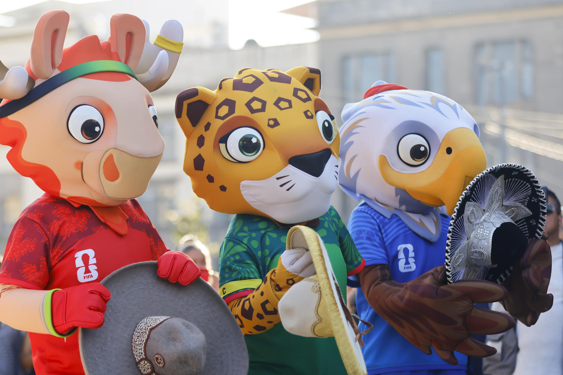 Mascotas Zayu, Cluth y Maple del Mundial 2026