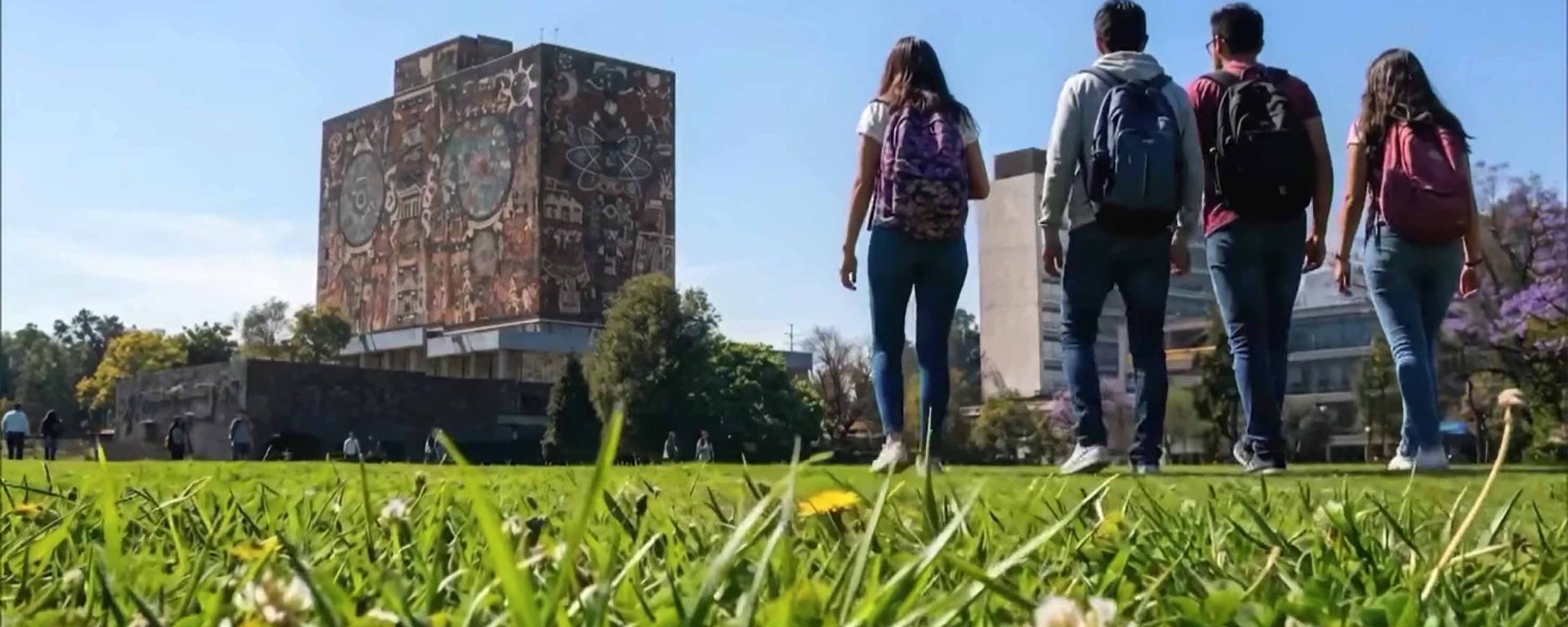 Estudiantes en la UNAM