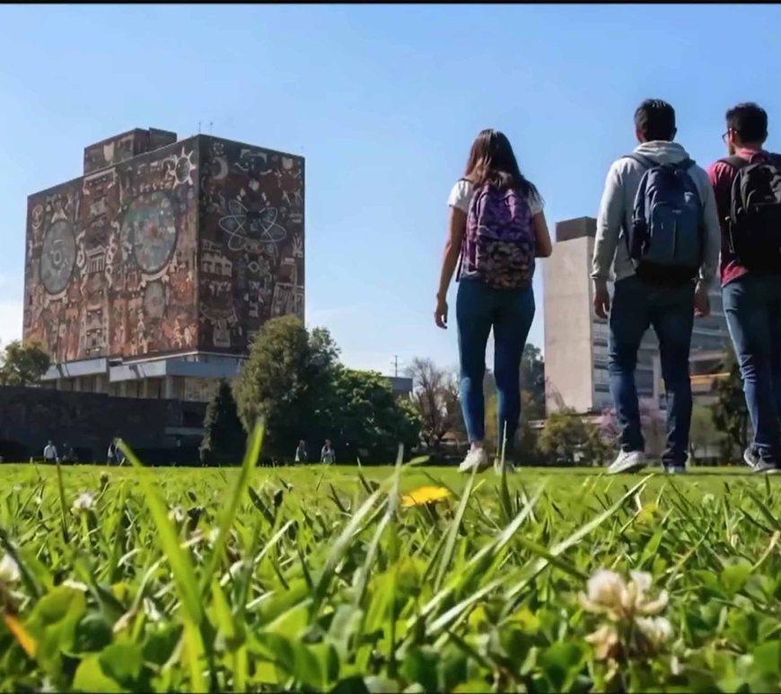 Estudiantes en la UNAM