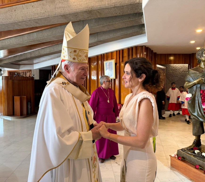 Isabel Díaz Ayuso inicia su viaje a México con una visita a la Basílica de Guadalupe
