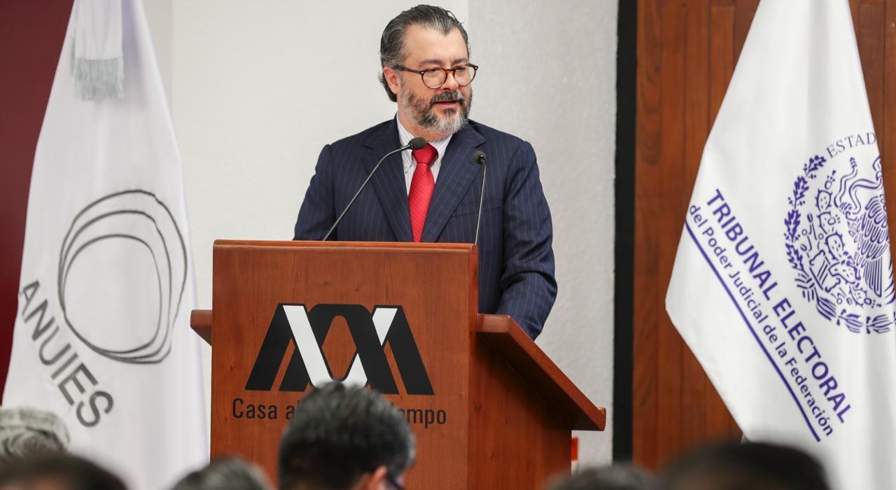 Gilberto Bátiz García