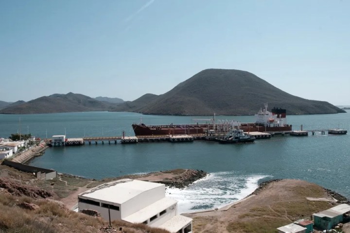 Fotografía cedida por Alfredo Langa que muestra la Bahía de Ohuira en el municipio deTopolobampo, en el estado de Sinaloa (México). EFE/Alfredo Langa
