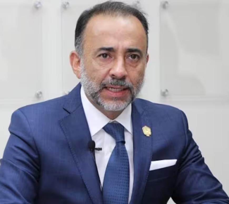 Fernando Flores Fernández
