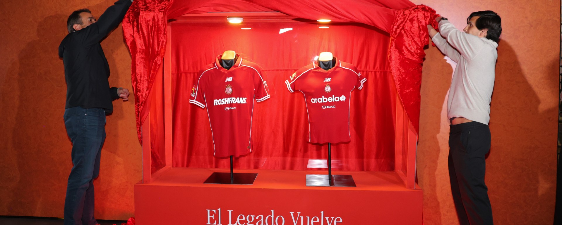 Uniforme Toluca