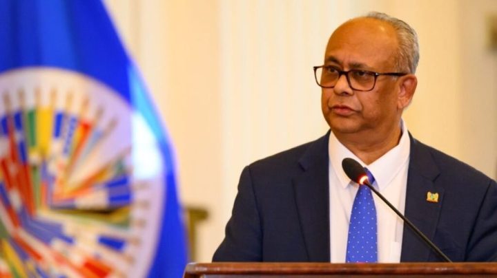 Albert R. Ramdin
