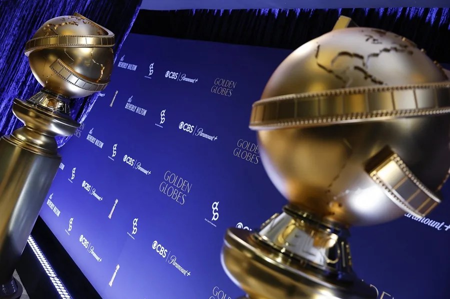 Fotografía de archivo de luna escenografía preparada para la entrega de los Globos de Oro. EFE/EPA/Caroline Brehman