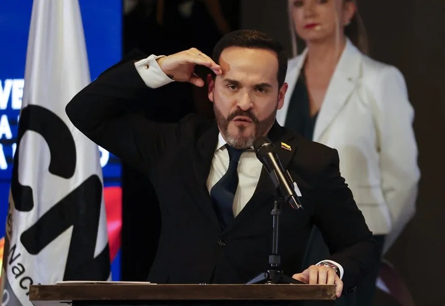 Abelardo de la Espriella tras recibir su credencial como presidente electo de Colombia el pasado jueves, en Bogotá. EFE/ Mauricio Dueñas Castañeda.