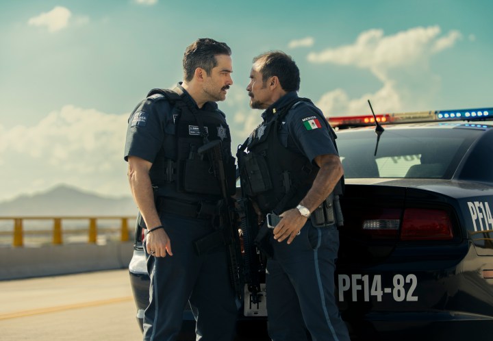 La Captura. (L to R) Alfonso Herrera as Arturo Carmona, Noé Hernández as Rosales in La Captura. Cr. María Medina / Netflix ©2026