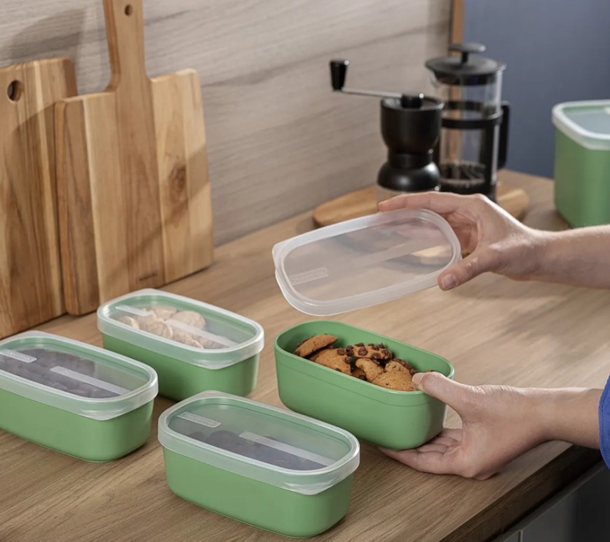 Alimentos en cocina