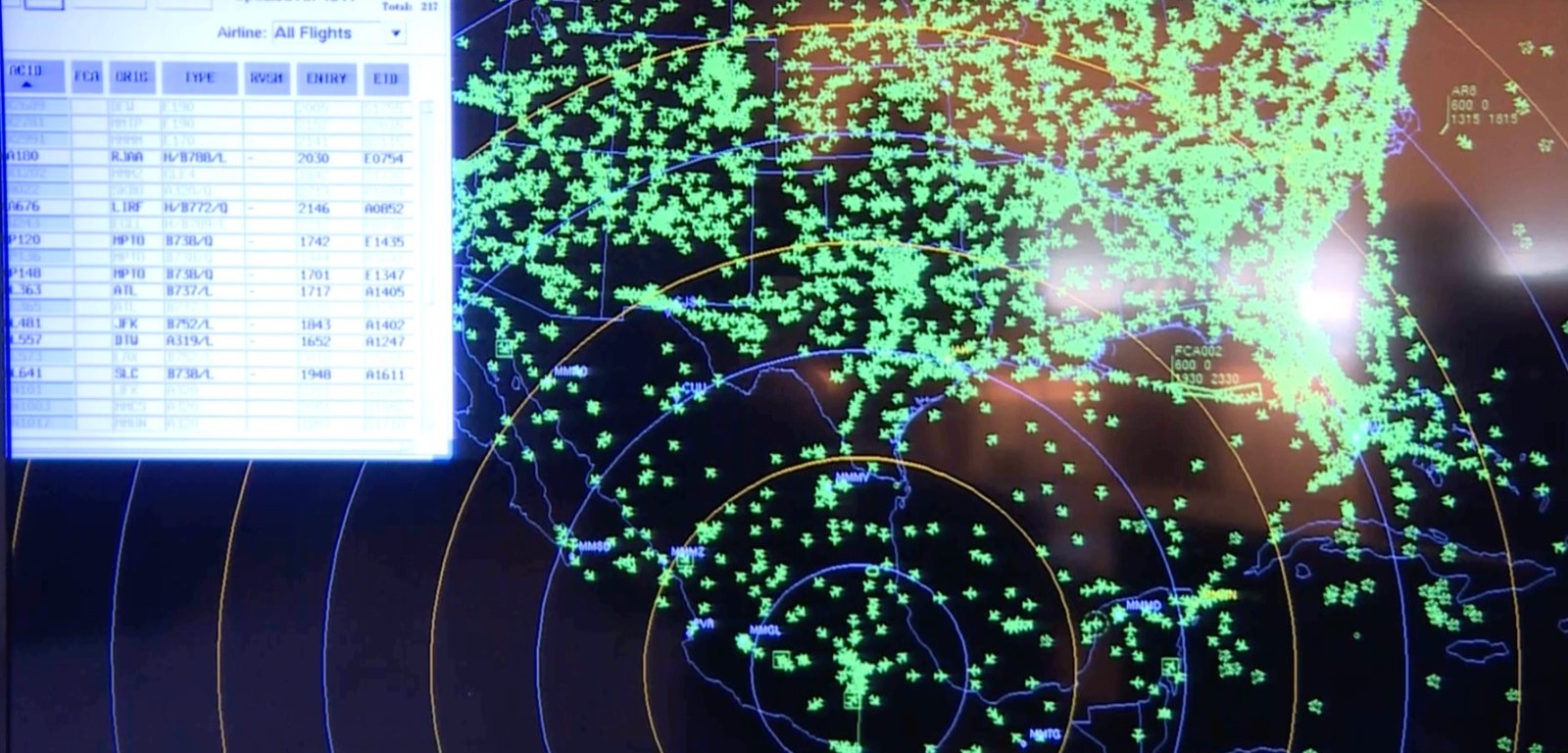 Monitor espacio aéreo
