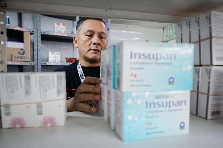 Medicamento en farmacia